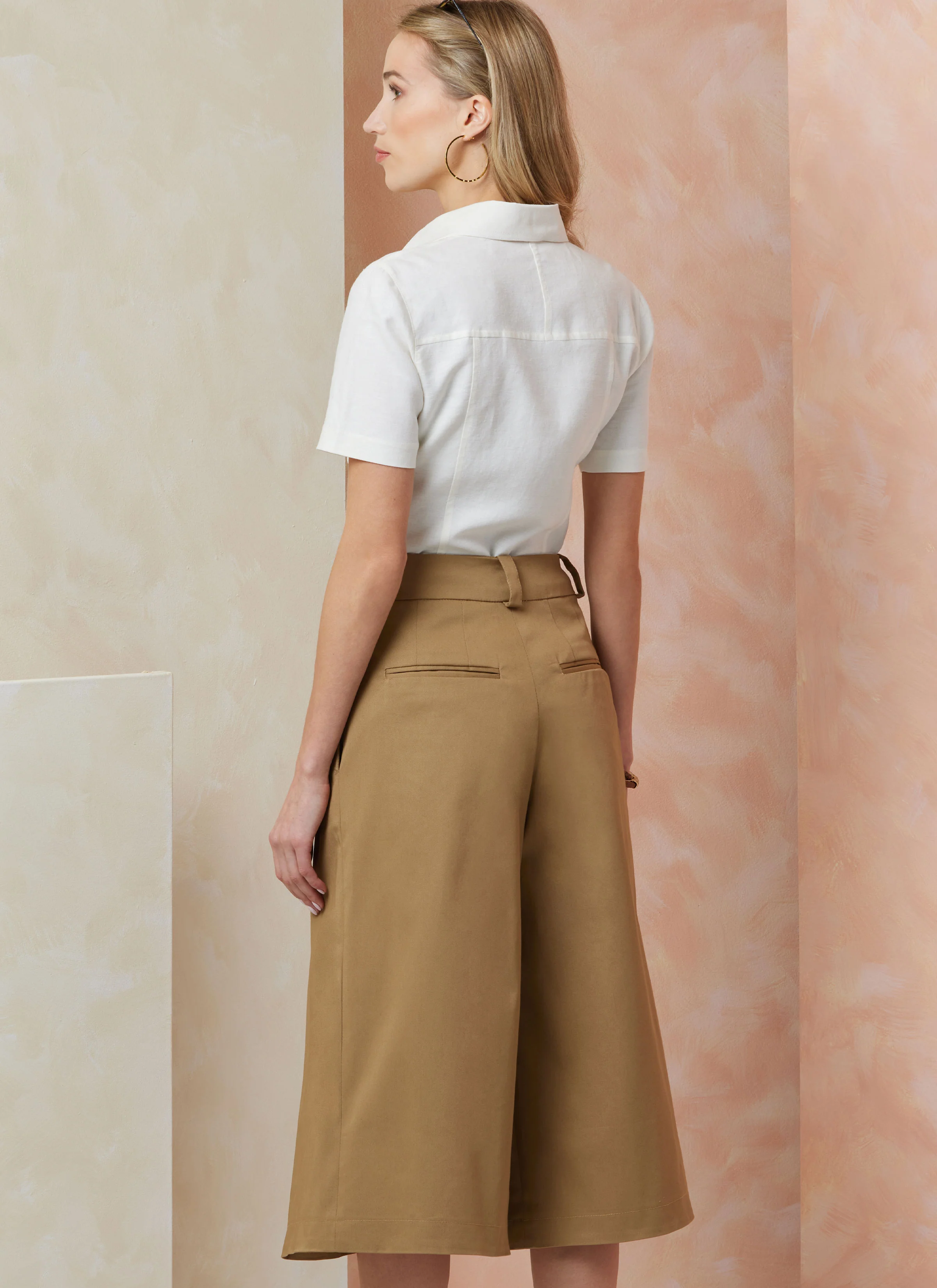 Vogue Shorts V2115 - Image 7