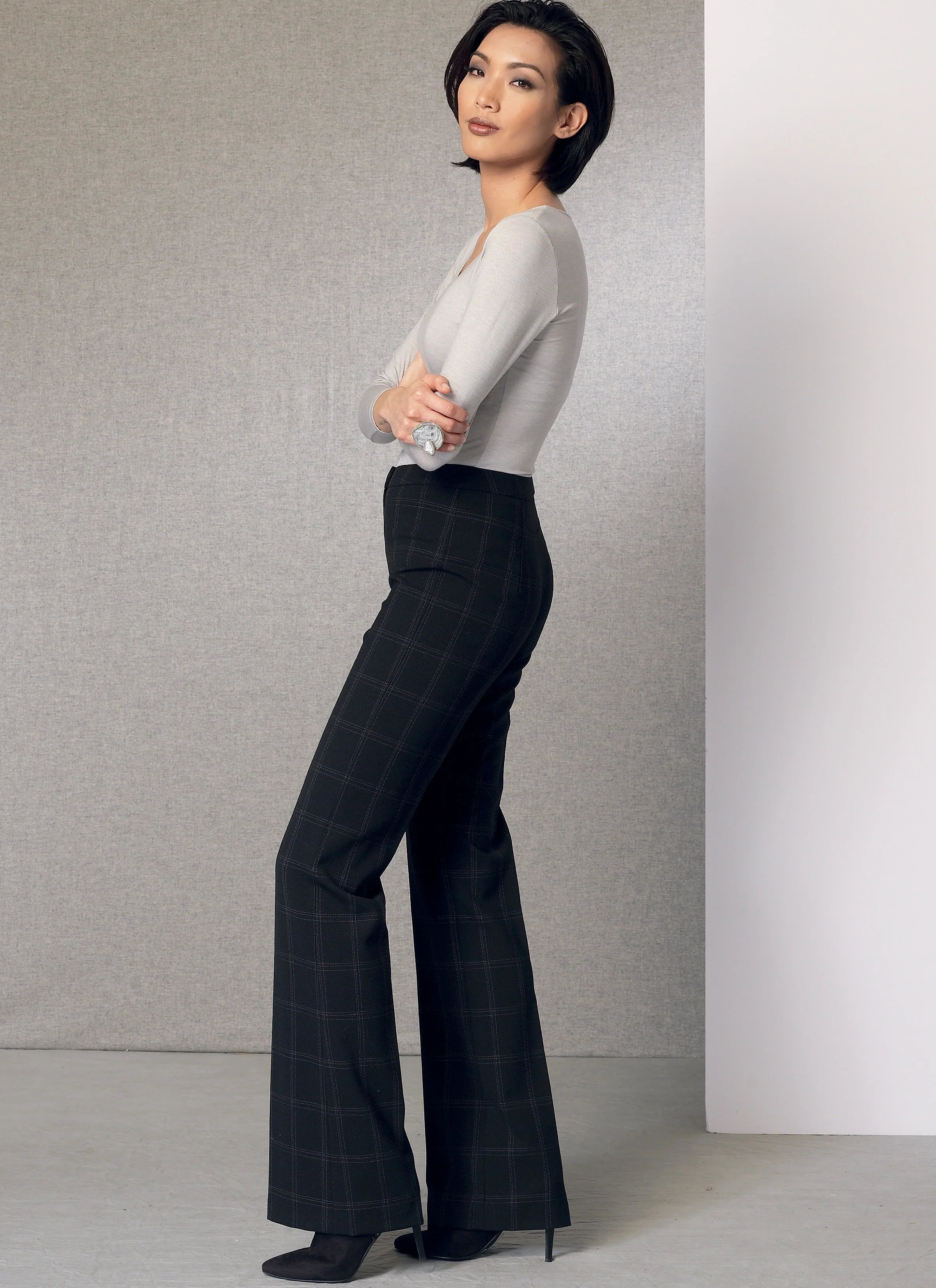 Vogue Trousers V9181 - Image 2