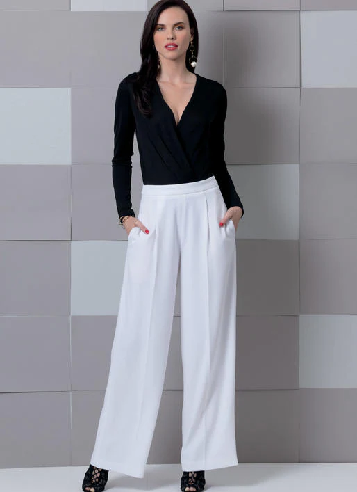 Vogue Trousers V9302