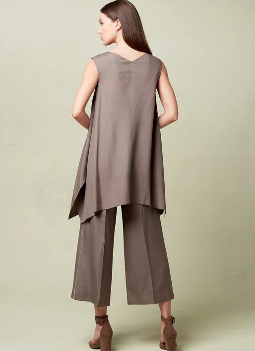 Vogue Tunic and Trousers V1550 - Image 3