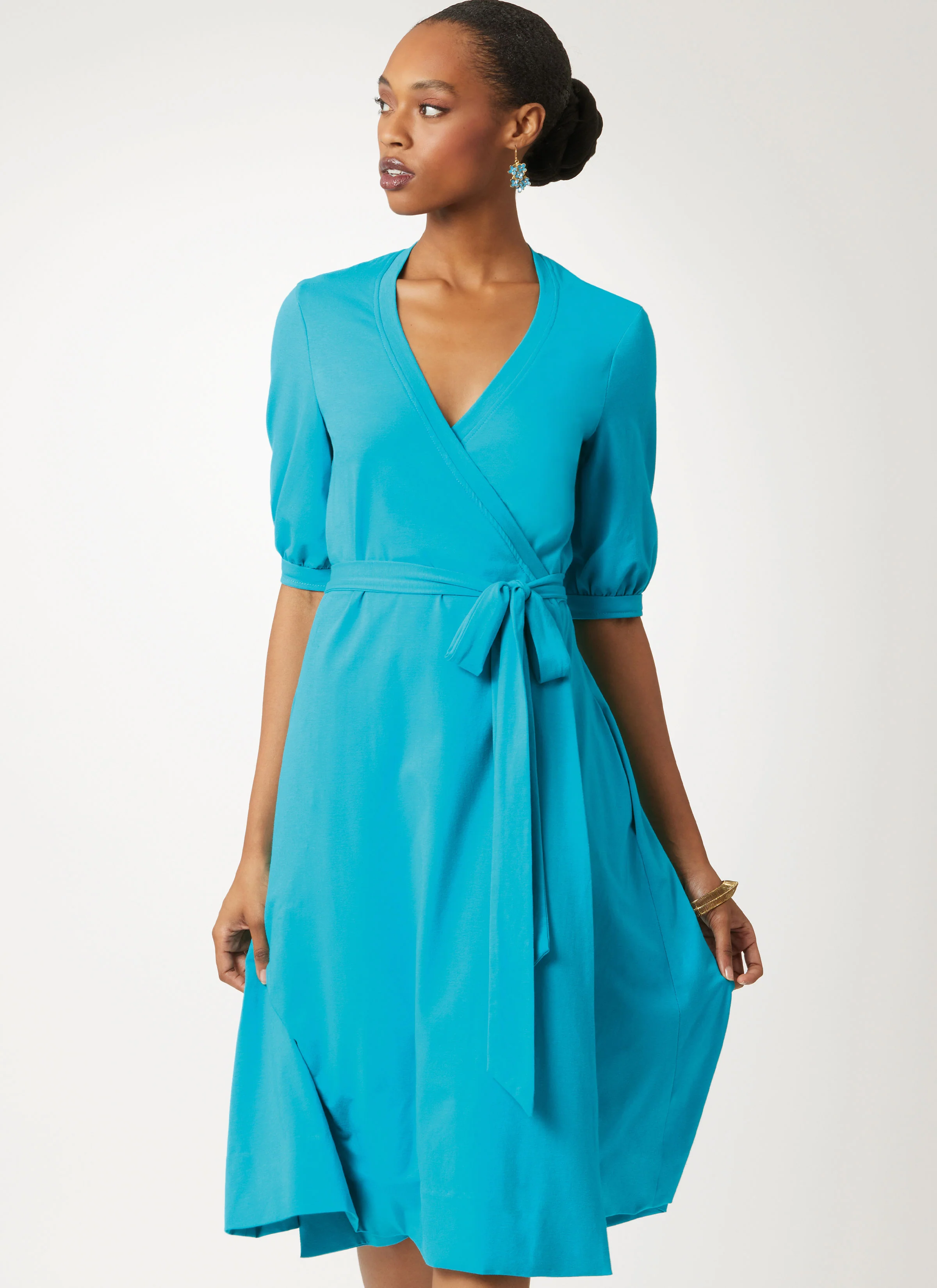 Vogue Vintage Wrap Dress V2081 - Image 9